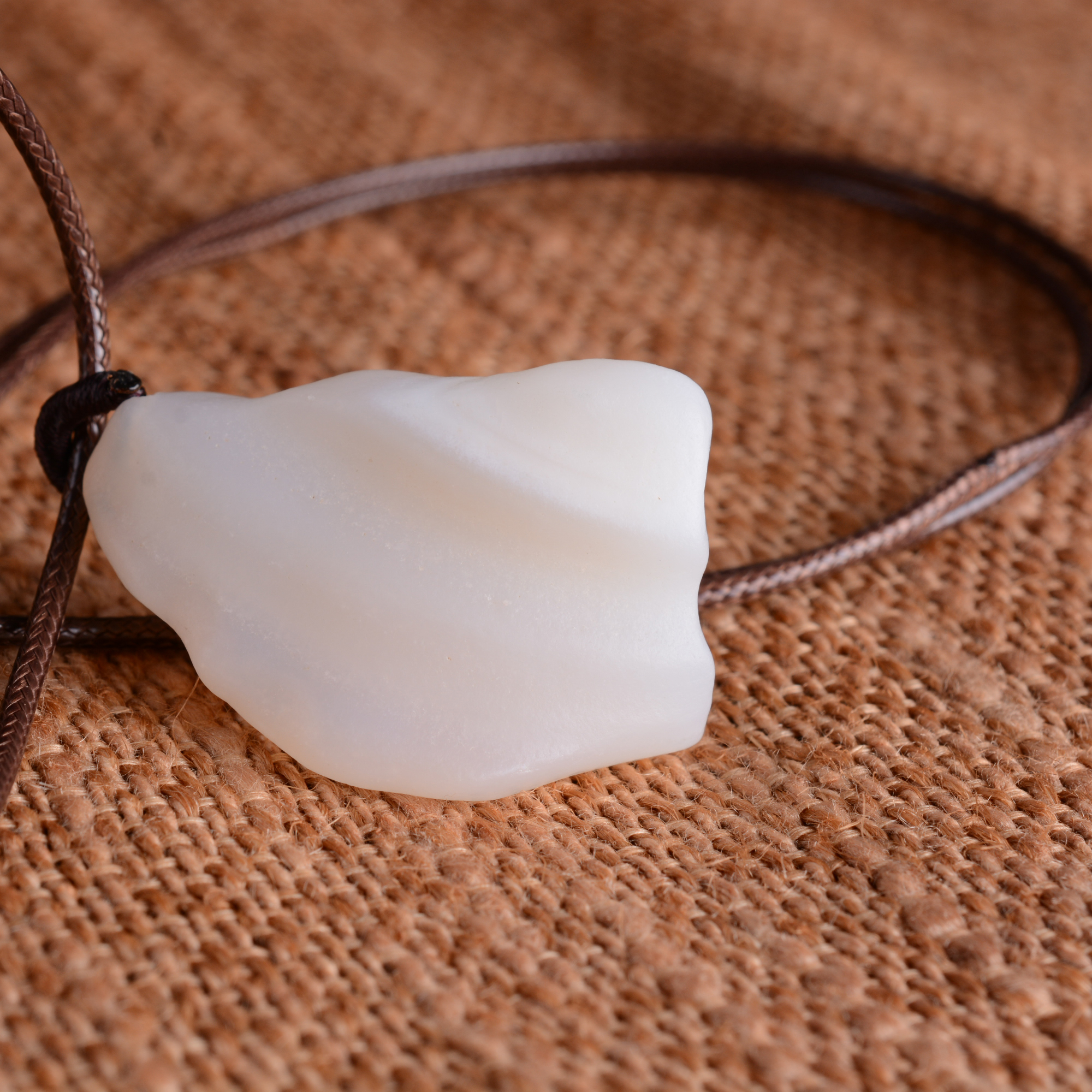 阿拉善地表原石戈壁石吊坠