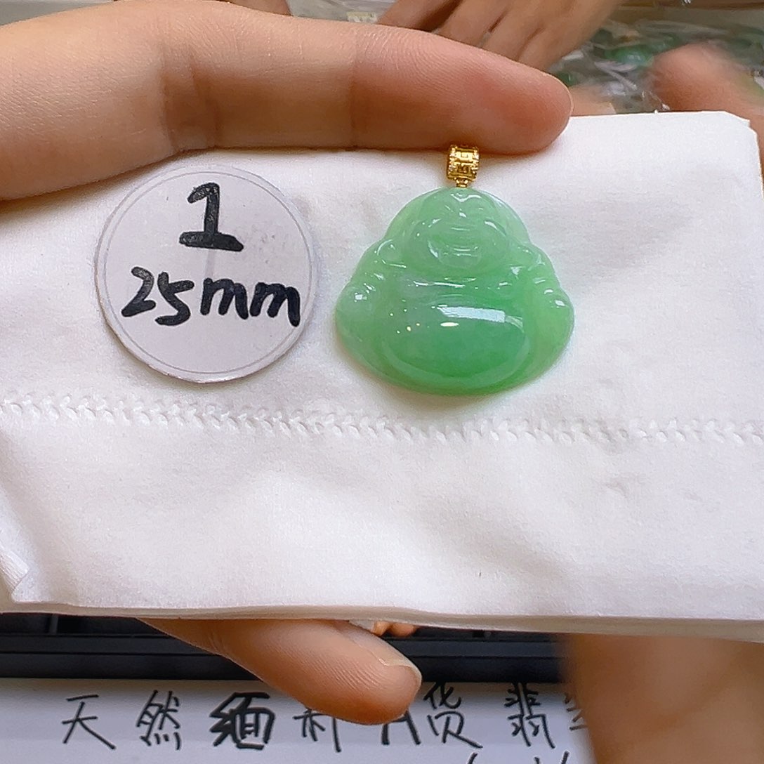 翡翠颈饰18K金镶嵌翡翠