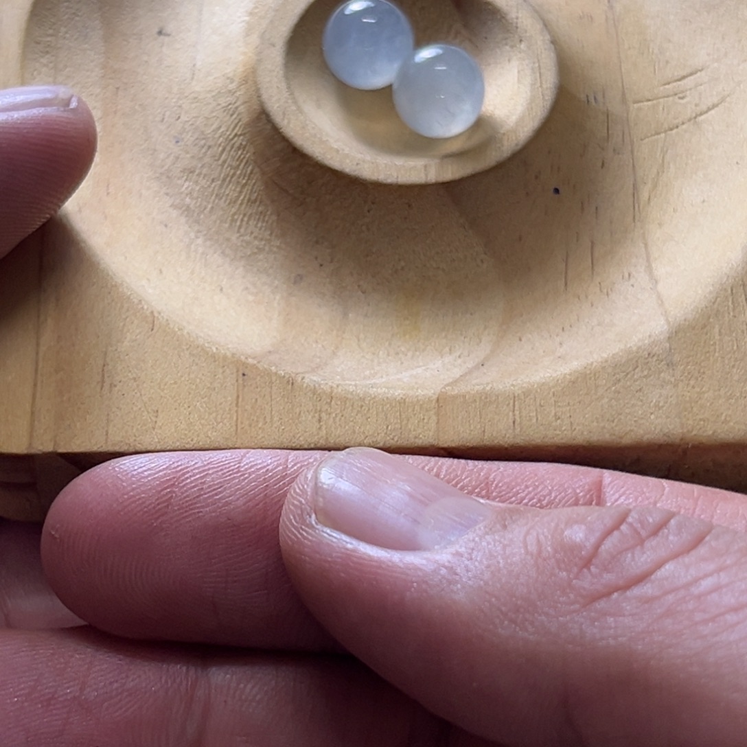 X***a定制翡翠未镶嵌翡翠散珠