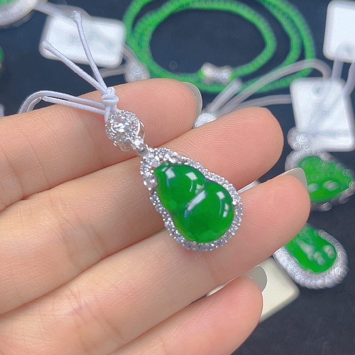 翡翠吊坠(不含链)银S925镶嵌