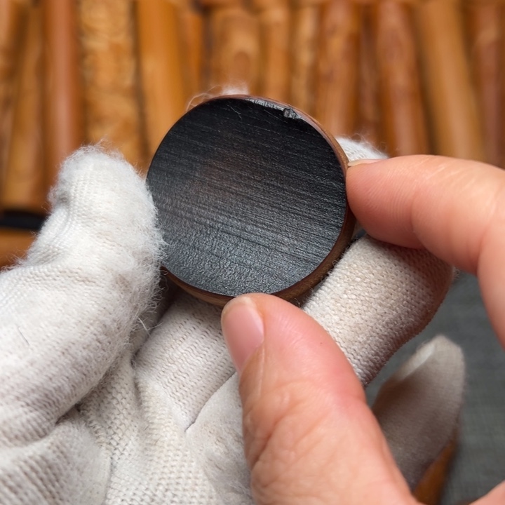 c****实心竹雕刻手把件