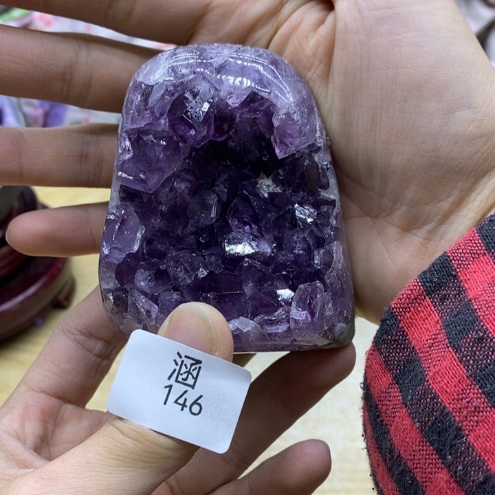 水晶大型摆件（非配饰）未镶嵌