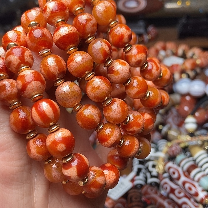 玛瑙/玉髓未镶嵌手链发一条