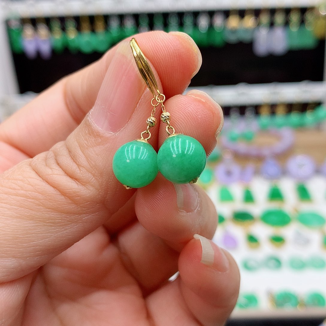 翡翠耳饰18K金镶嵌的