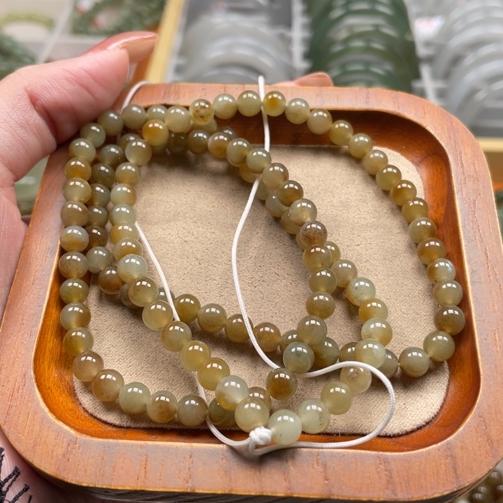 和田玉珠串6mm未镶嵌