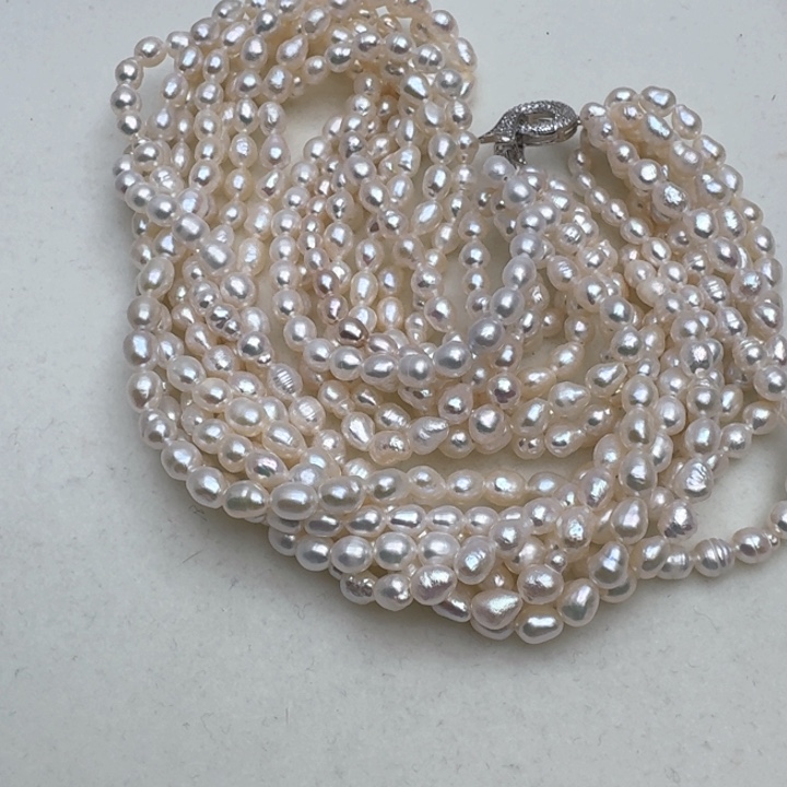 淡水珍珠颈饰未镶嵌