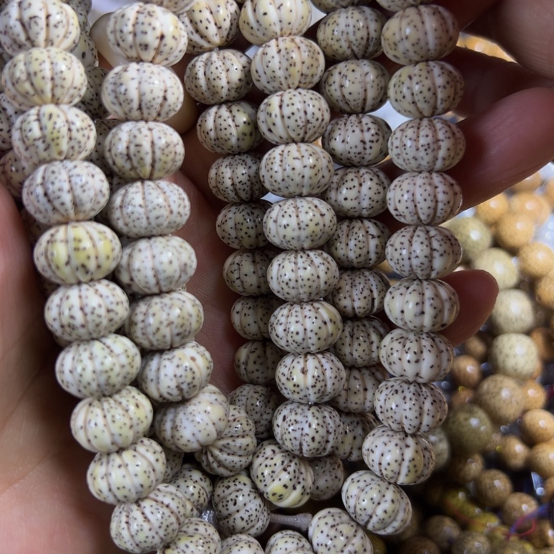 星月菩提手串星月菩提原生态