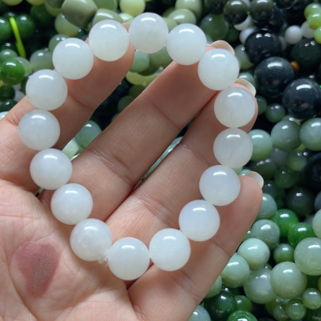 和田玉手链未镶嵌