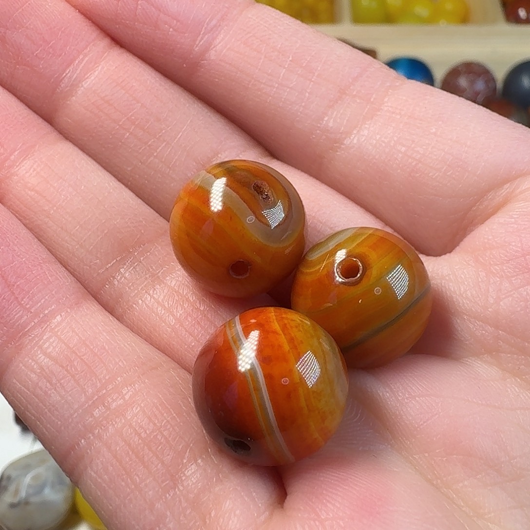 ****哥玛瑙/玉髓未镶嵌天然玛瑙手串珠子