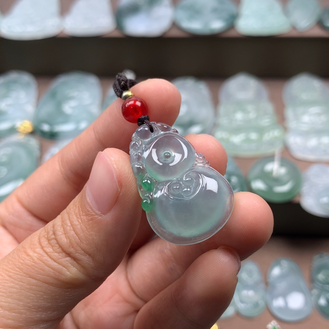 颈饰未镶嵌翡翠天然翡翠