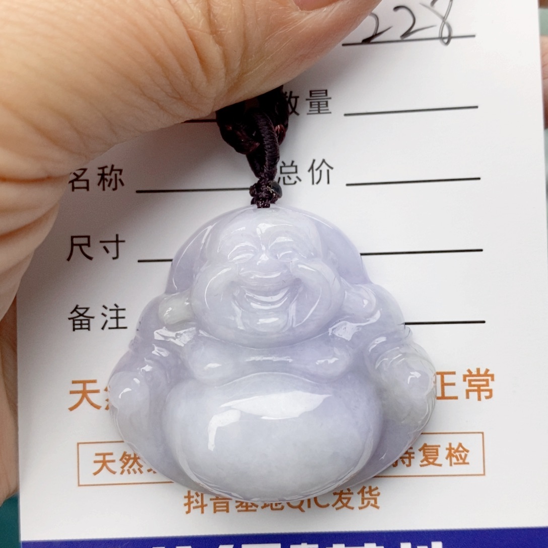 翡翠颈饰未镶嵌佛公