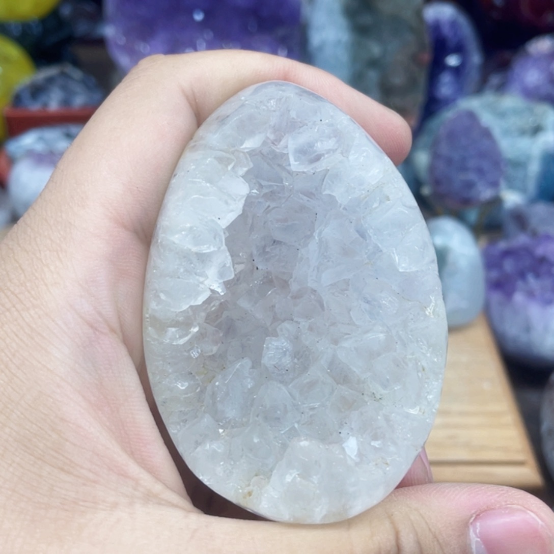 紫晶未镶嵌大型摆件（非配饰）