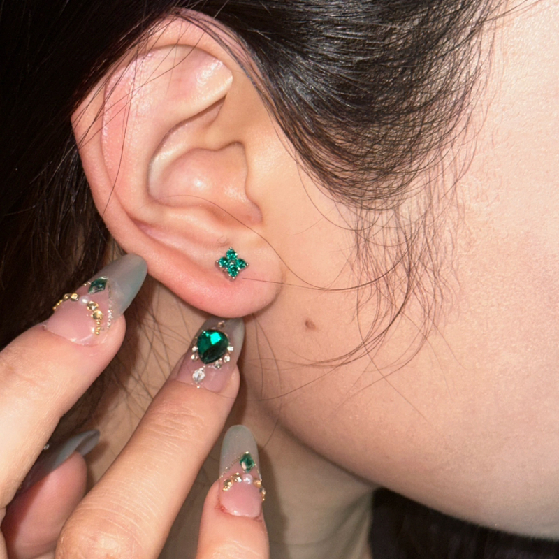 “小福宝”Chu春独家定制·G23可植入钛合金+5A锆石需要紫色请备注