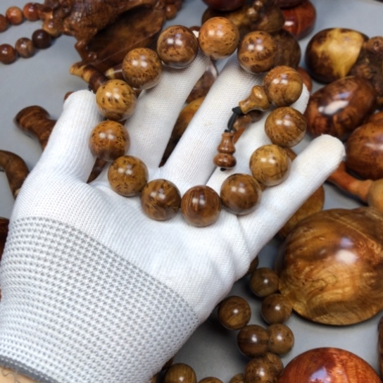 木质麻梨疙瘩火琉璃