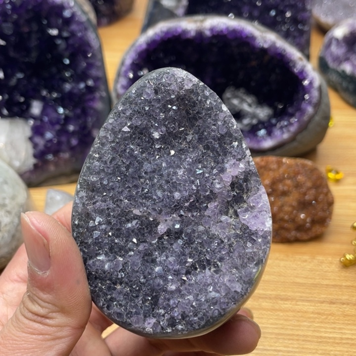 紫晶恐龙蛋未镶嵌