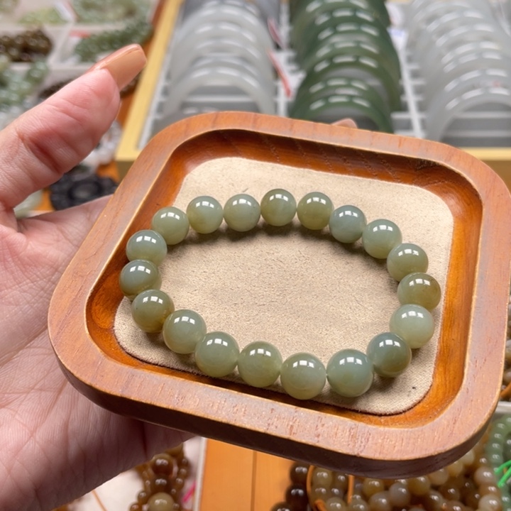 和田玉手串10mm未镶嵌