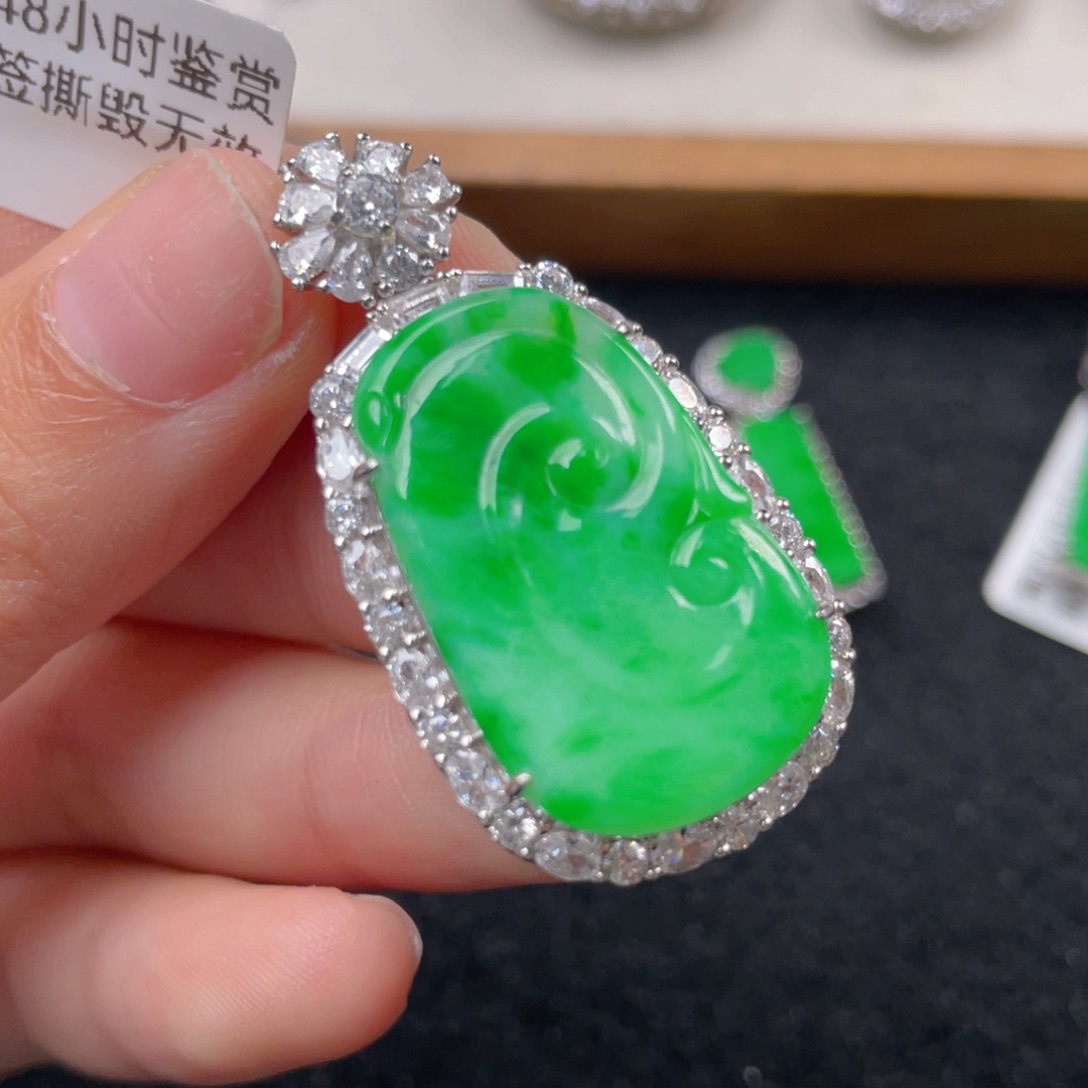 翡翠颈饰银S925镶嵌h h j j j