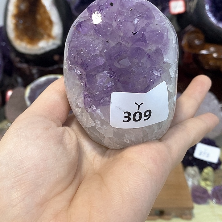 未镶嵌水晶大型摆件（非配饰）