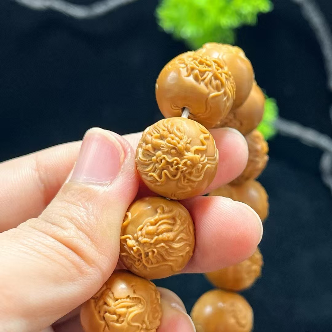 猴头手串  广寒宫  龙 傲