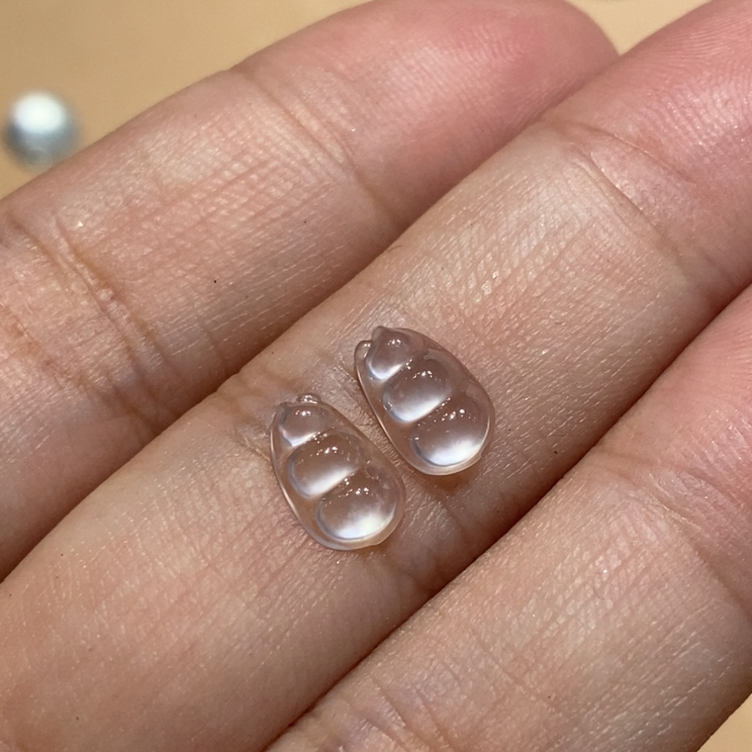定制翡翠未镶嵌豆豆