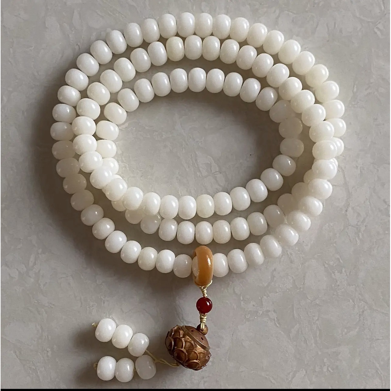 188白玉菩提108珠手串xk188（无礼盒）