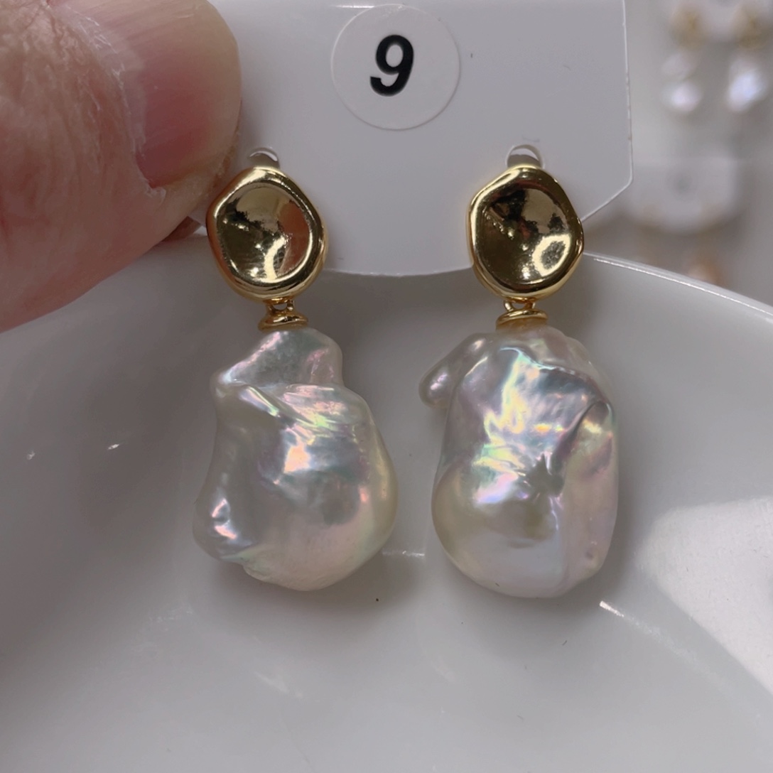 颈饰未镶嵌淡水珍珠