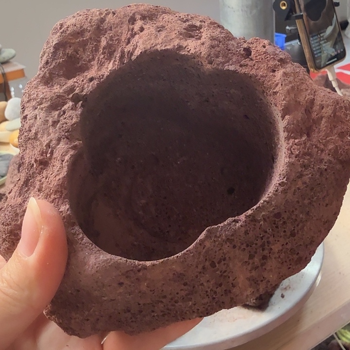 火山石花盆红色1个