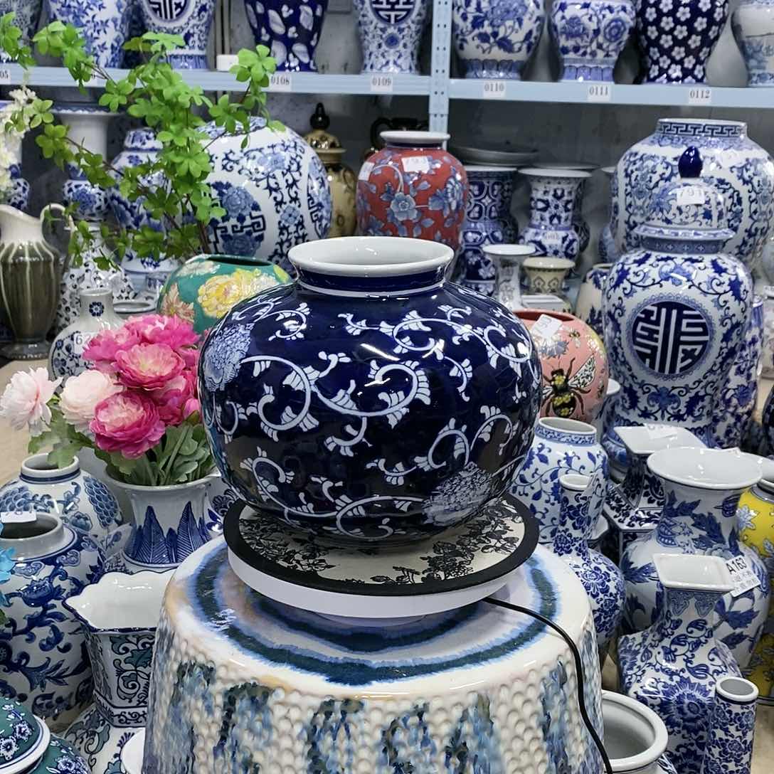 【闪购商品】摆件大肚瓶瓷器摆件………………………………