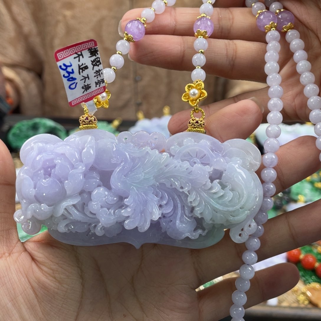 翡翠颈饰未镶嵌代编织