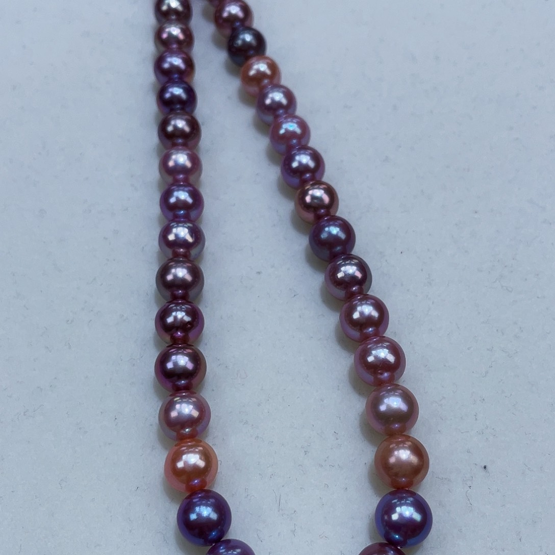 淡水珍珠颈饰银S925镶嵌8.5m炫彩金属光