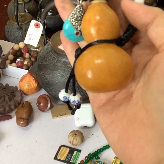 基哥日瓷中古百货