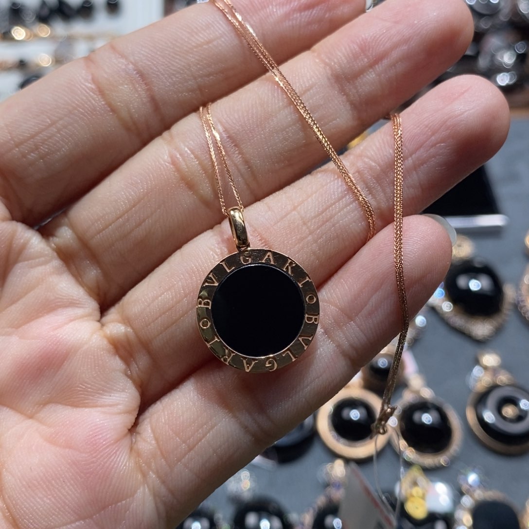 吊坠(赠链)18K金镶嵌翡翠墨翠