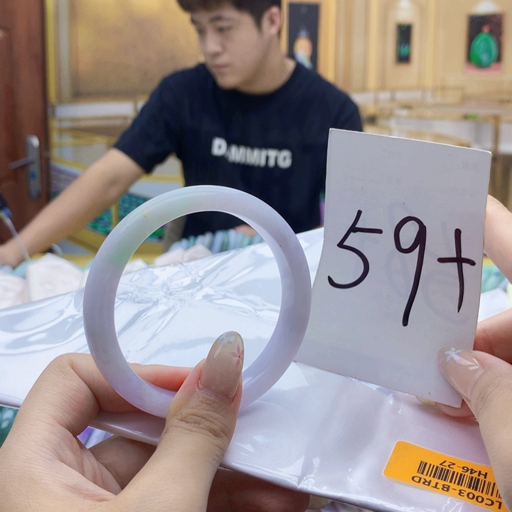 未镶嵌手镯翡翠000……