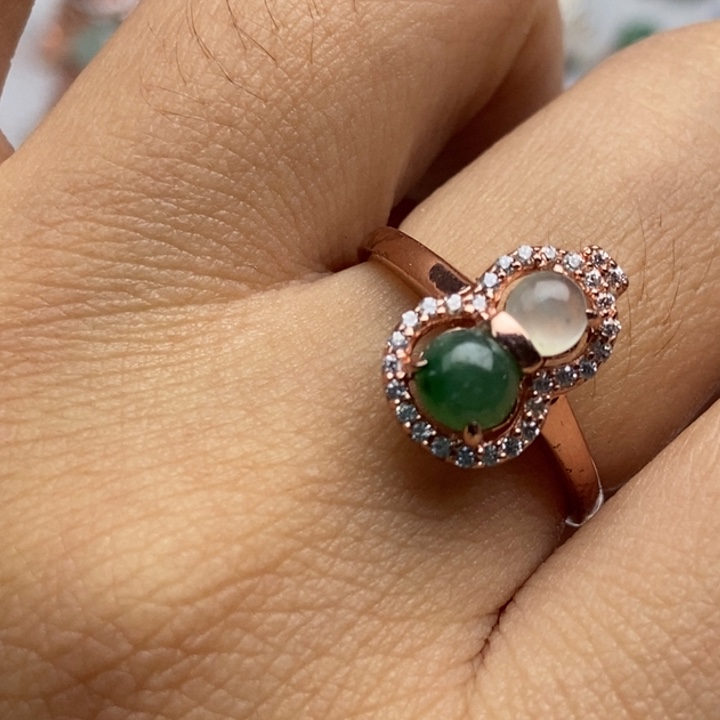 翡翠戒指银S925镶嵌戒指