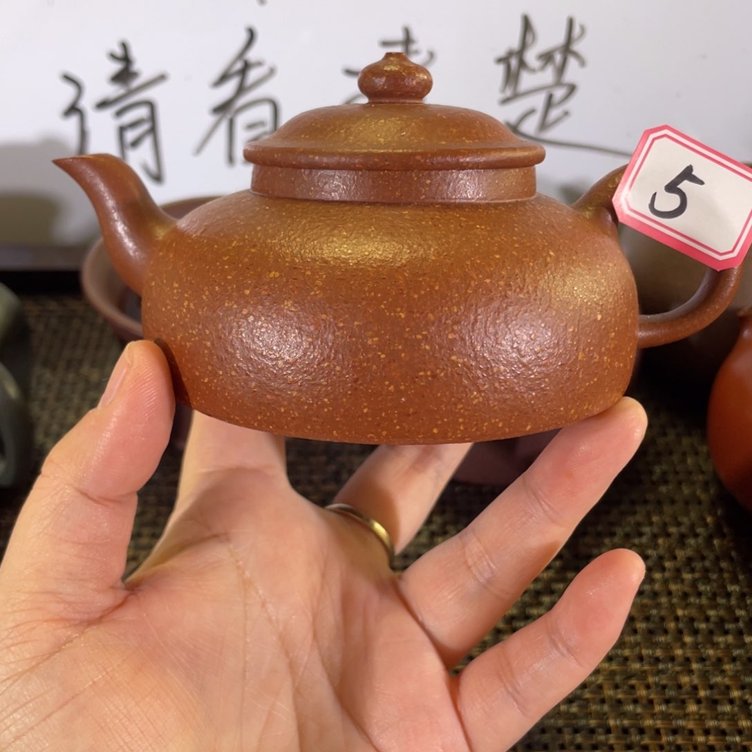 紫砂茶壶T****刀立帽降坡