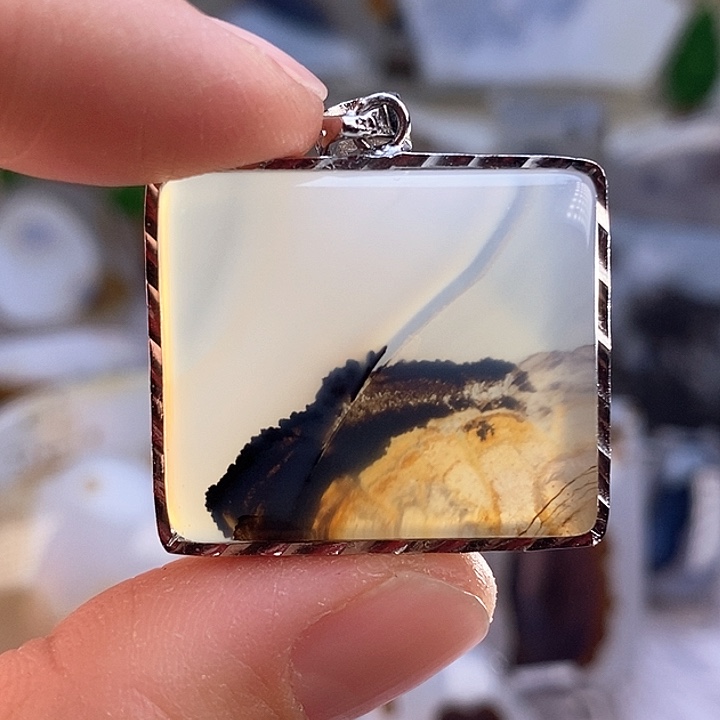 玛瑙/玉髓颈饰足银镀金镶嵌