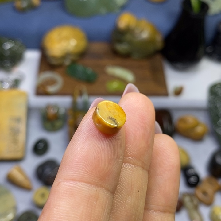 岫岩河磨玉（透闪石质玉）未镶嵌挂件