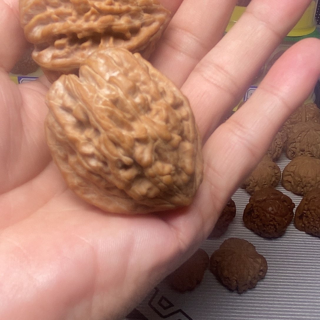 核桃手串/手链Q****m手把架大骨石走起