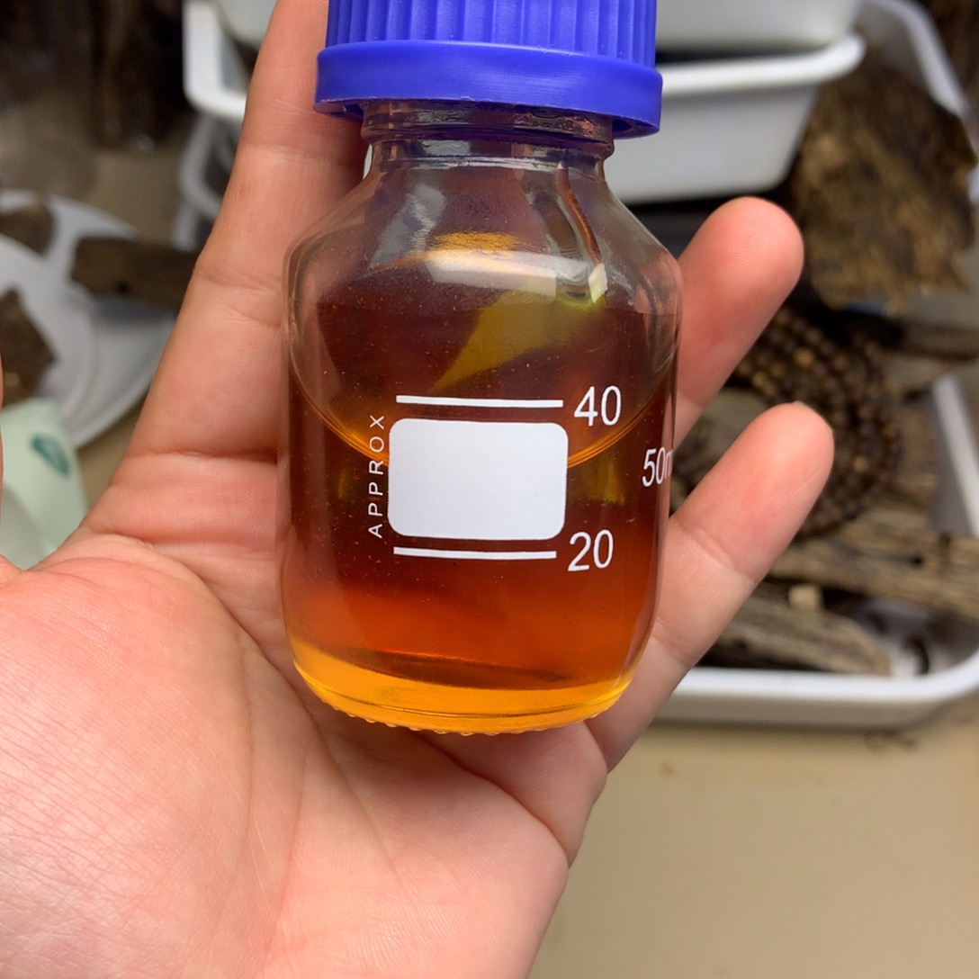 上***鲫沉香精油沉香奇楠沉香熏香蓝宝石超临界精油50克