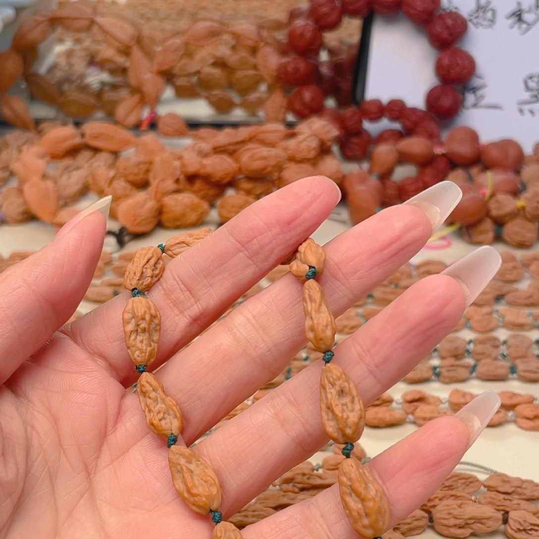 用***5吊坠文玩核桃异形