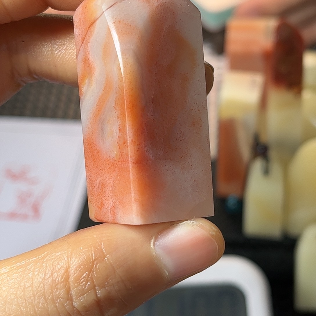 寿山石印石曉*这种现象很明显可以
