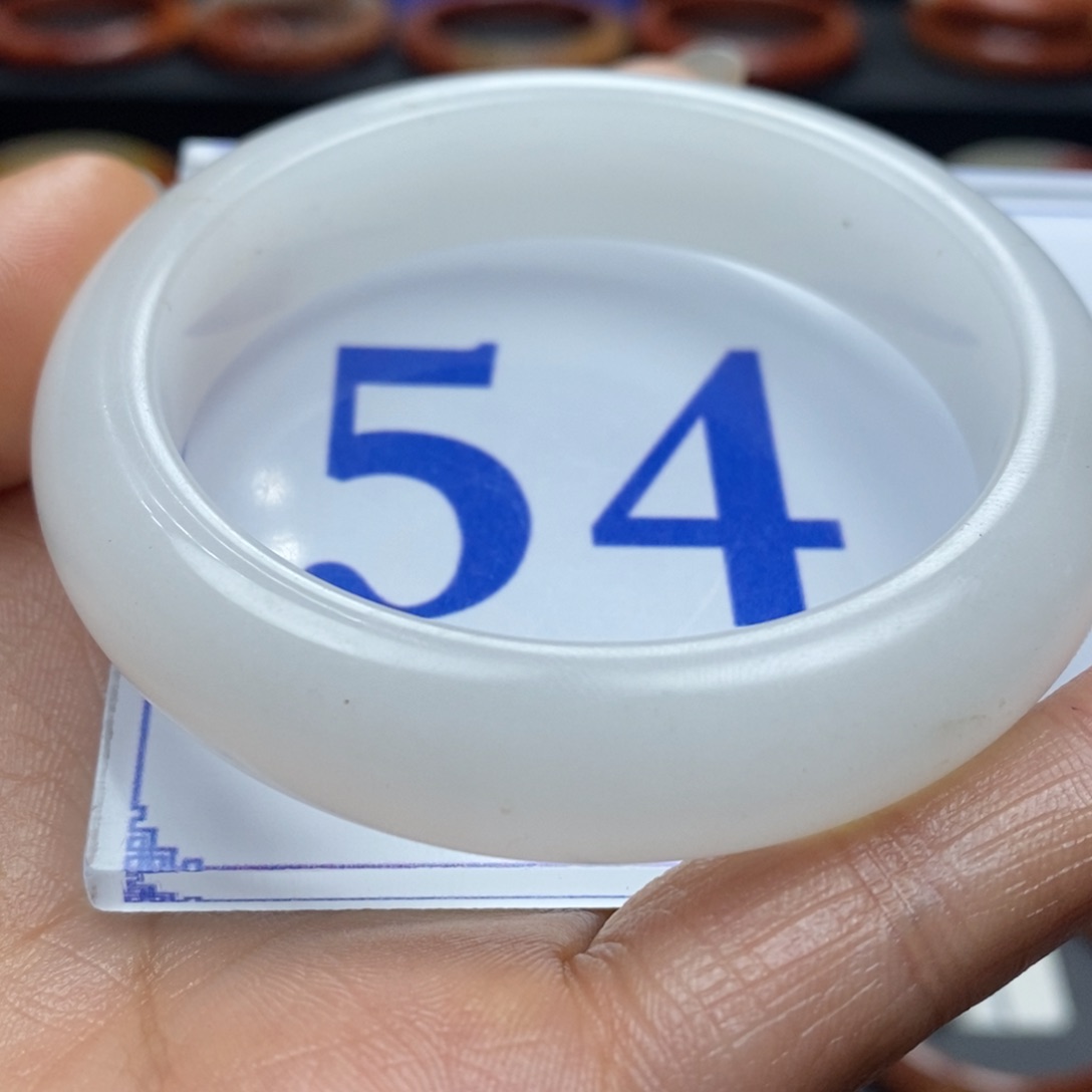 石英质玉（黄龙玉）手镯未镶嵌