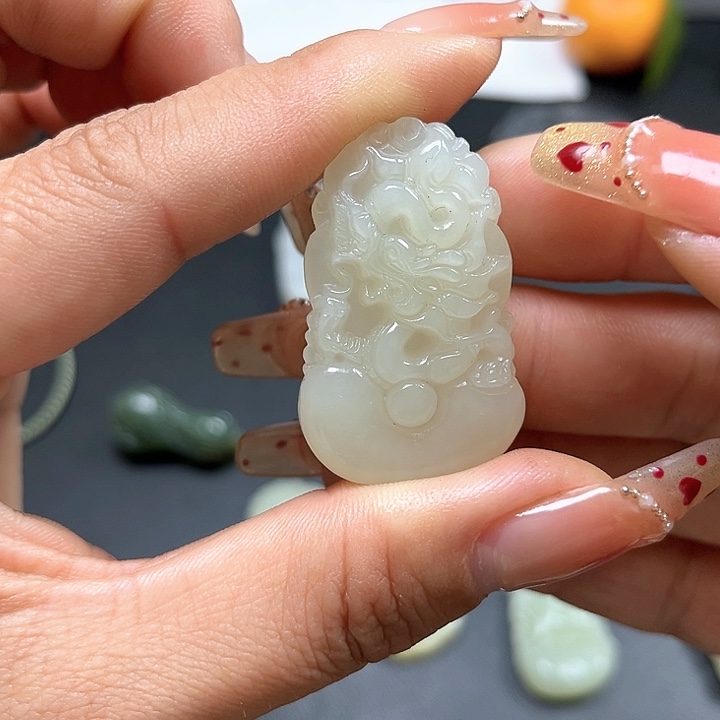 【闪购商品】和田玉颈饰未镶嵌