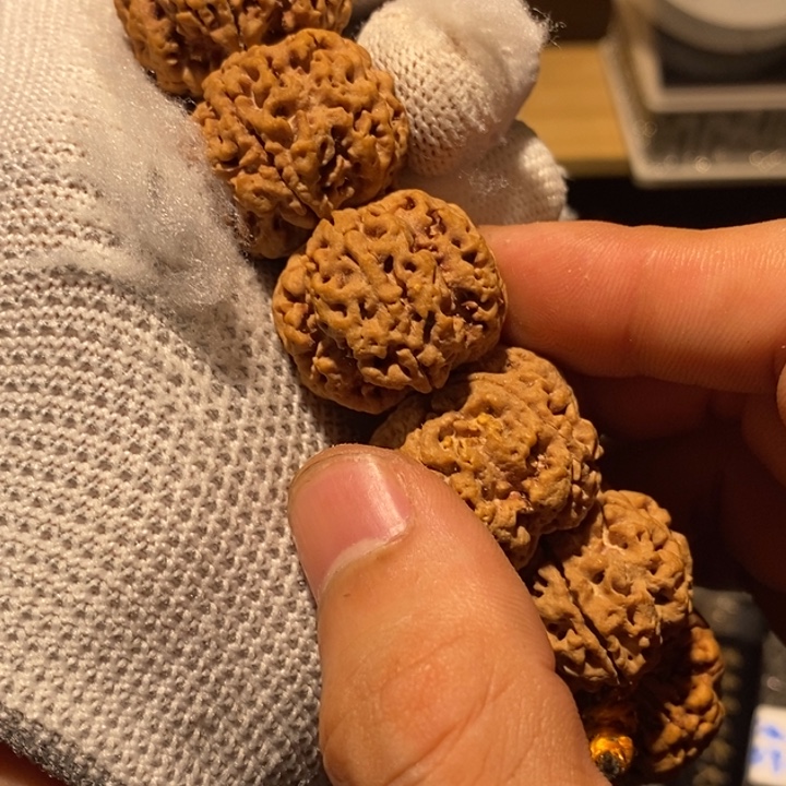 用***2吊坠金刚菩提哈哈笑不出话就笑