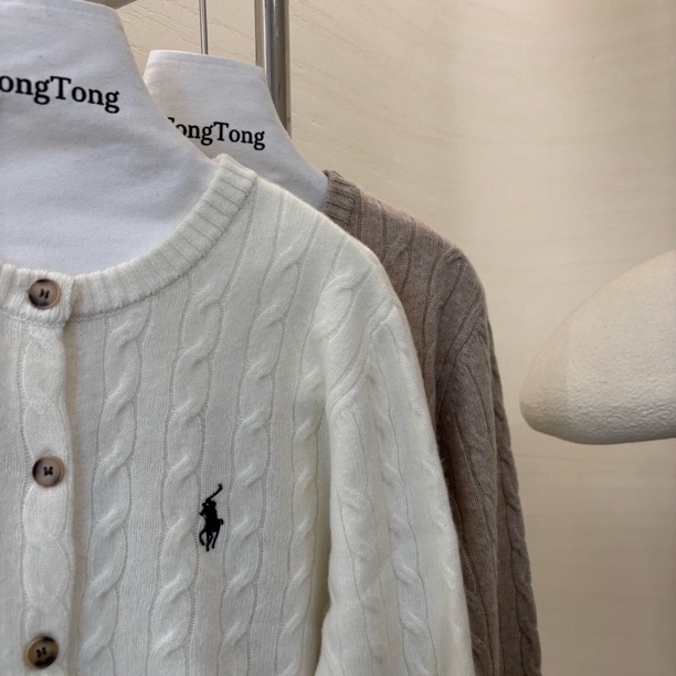 显瘦百搭宽松针织麻花毛衣外套725