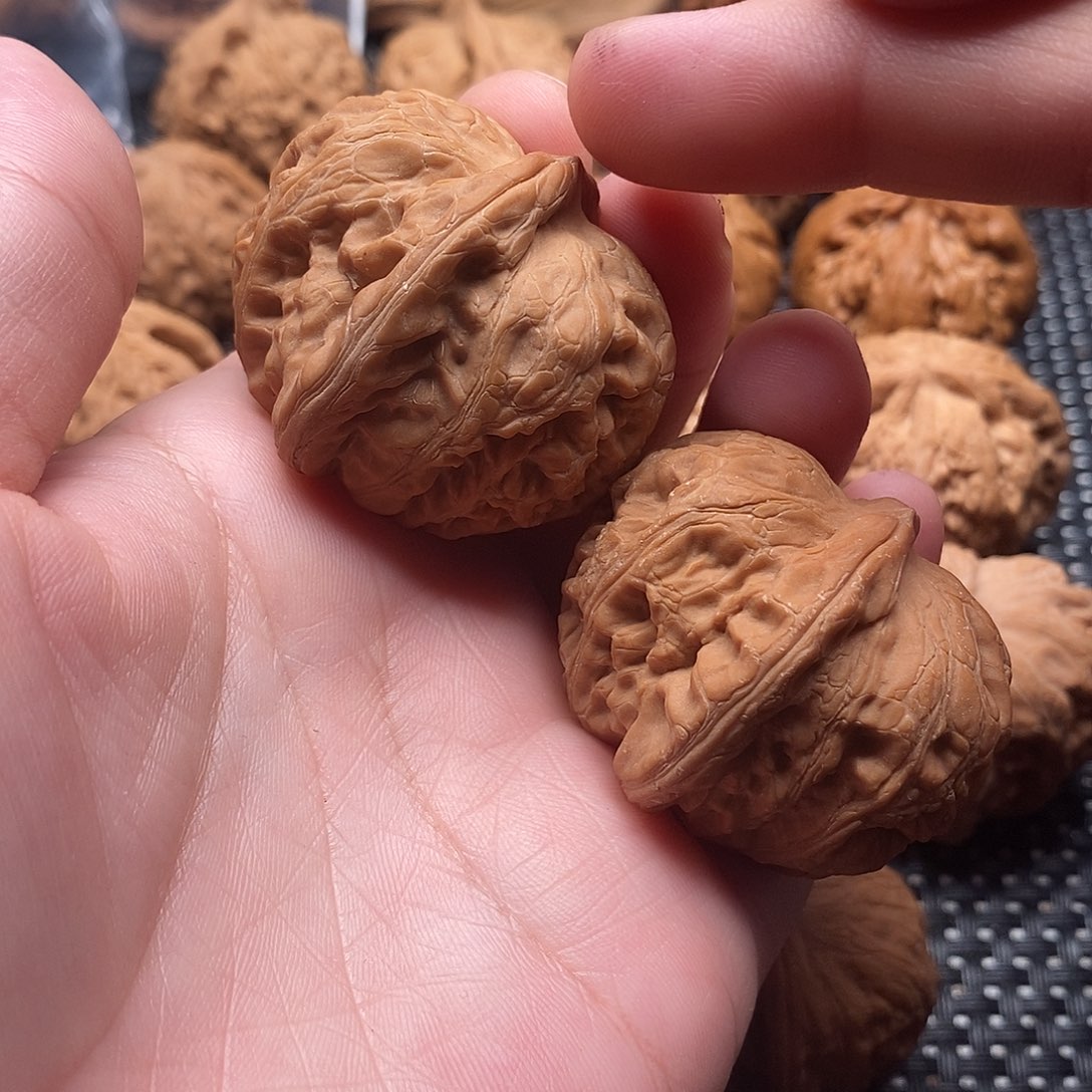 梦***城文玩核桃吊坠核桃