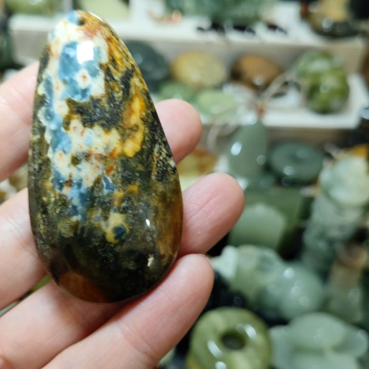 岫玉挂坠款未镶嵌