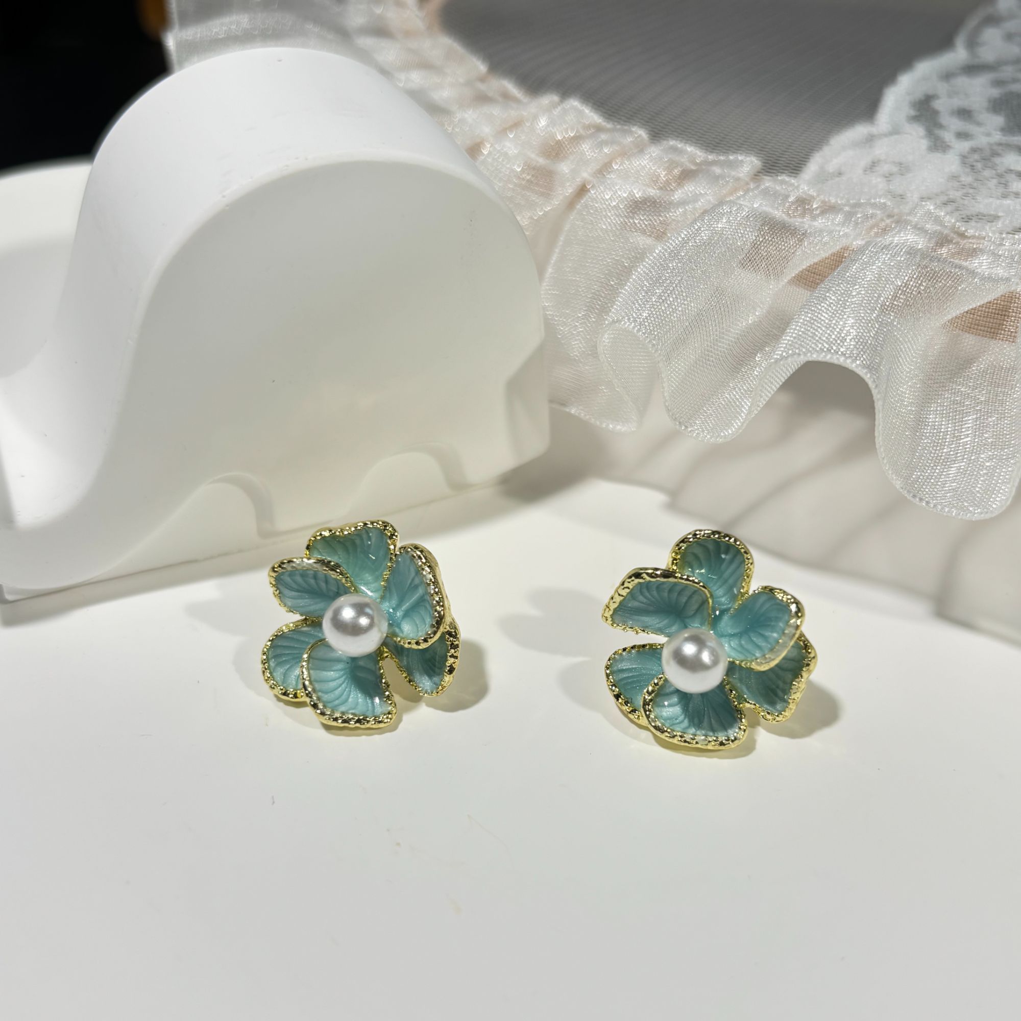 铜合金耳饰 铜合金 夏季浅绿和风耳环