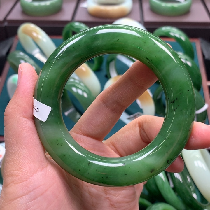 未镶嵌手镯和田玉（碧玉）54