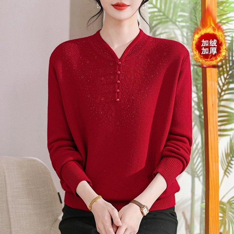 妈妈装新款加绒加厚毛衣洋气减龄半高领纽扣中老年女装